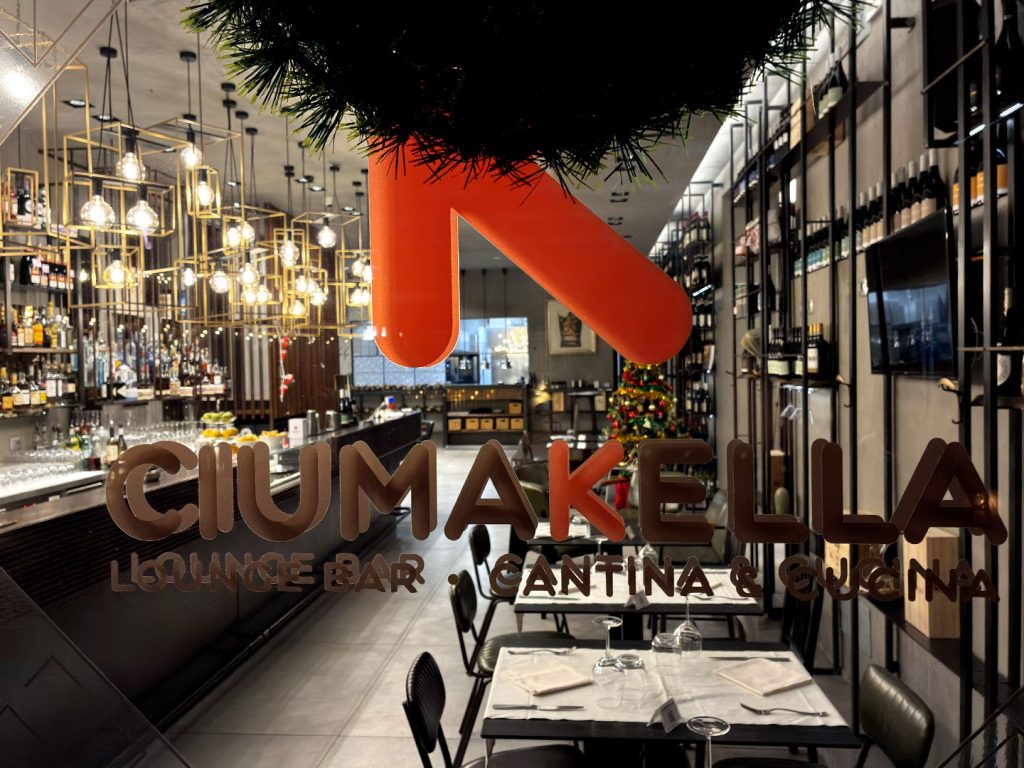 Ciumakella Ristorante e Lunge Bar a Roma Garbatella - Cucina tradizionale, Musica Live, Sky Sport, Eventi & Feste